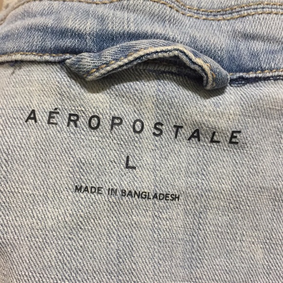 Distressed Denim Jacket - Picture 4 of 4